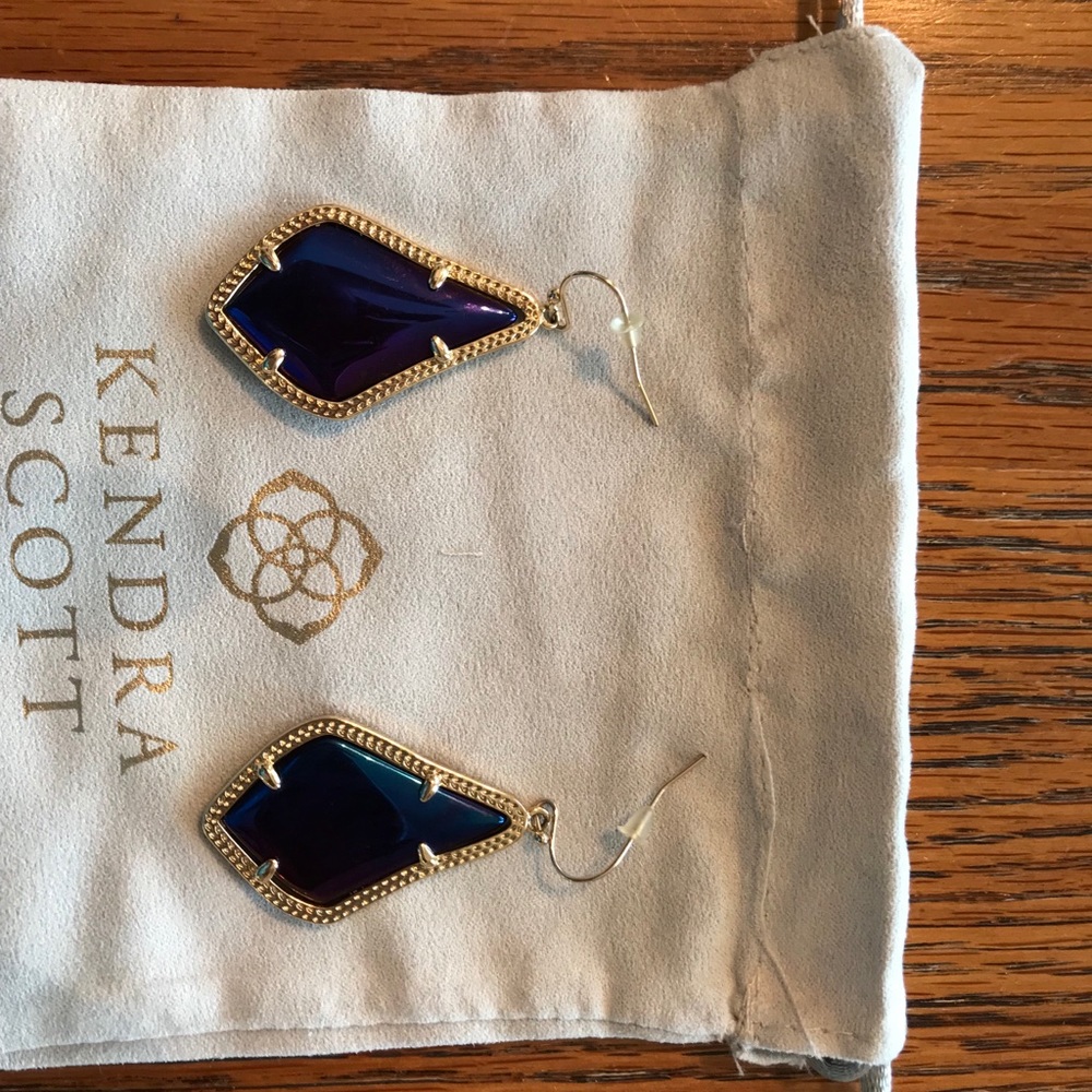 Kendra Scott earrings
